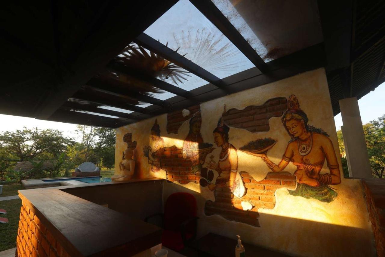 Monaara Leisure - Anuradhapura Eksteriør billede